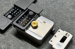 TLGA106-2S Khoá cửa cổng TTLOCK 2 mặt vân tay