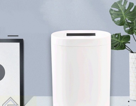 Bơm tưới nước nhỏ giọt có pin sạc hẹn giờ Greenmatic GM-IT01